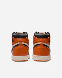 NIKE Retail B.V. Air Jordan 1 Retro High OG< Air Jordan
