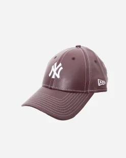 BO NEW ERA CAP COMPANY LIMITED Female Topstitch PU 9FORTY®< Caps