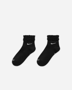 NIKE Retail B.V. Nike Everyday Training Ankle Socks< Chaussettes