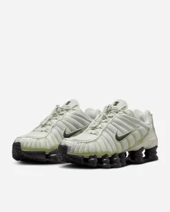 NIKE Retail B.V. Shox TL< Nike Shox
